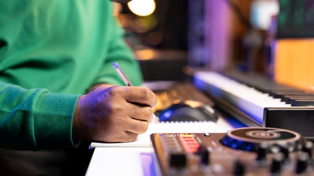 leasing songs